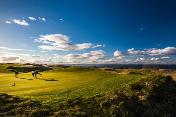 Golfing Groups - Large accommodation located near over 30 golf courses in Fife